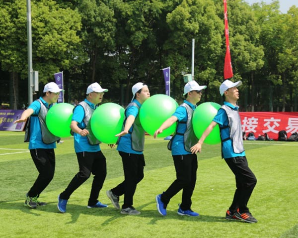 螃蟹運球